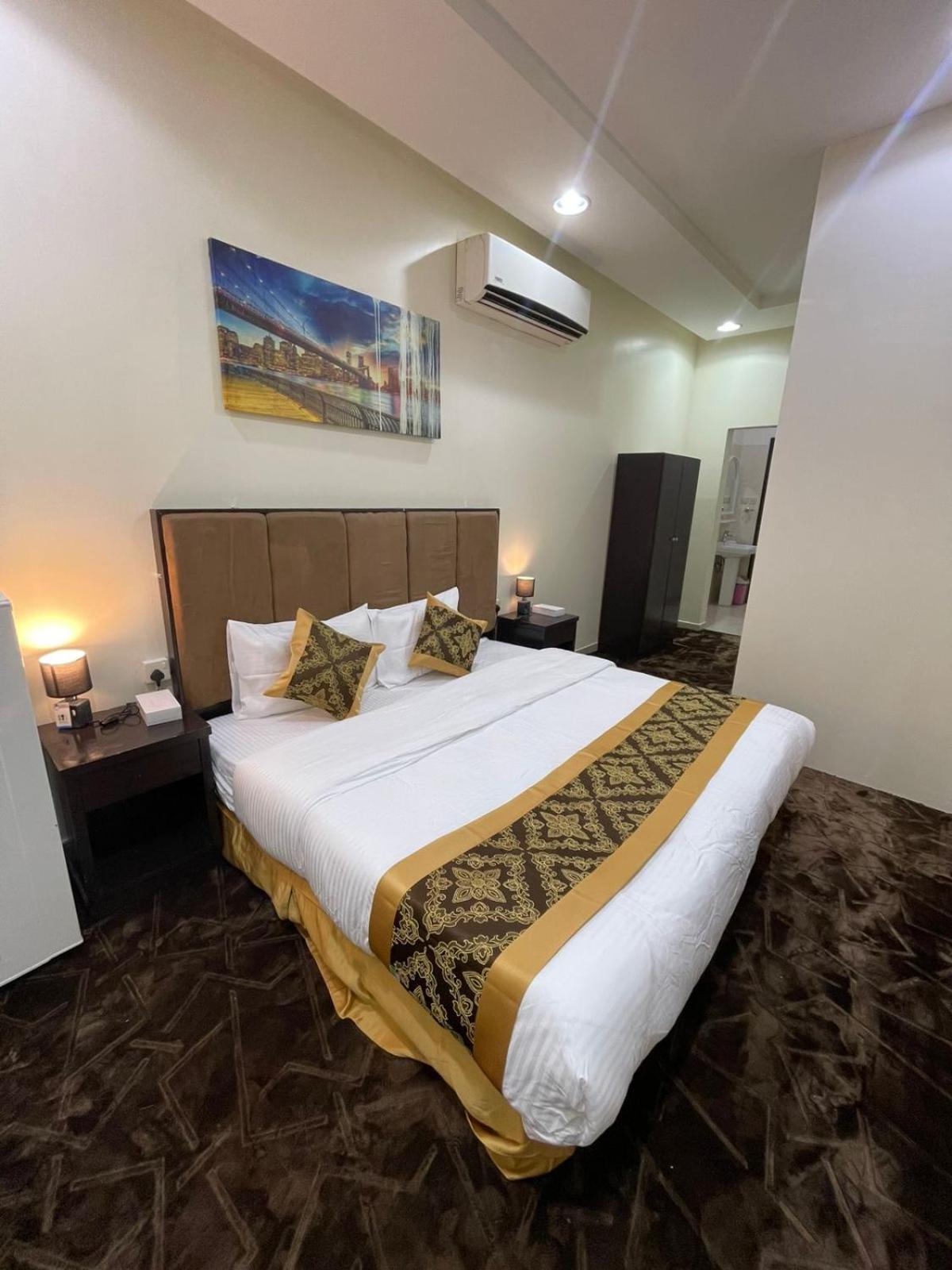 Quiet Rooms 1 Riyad